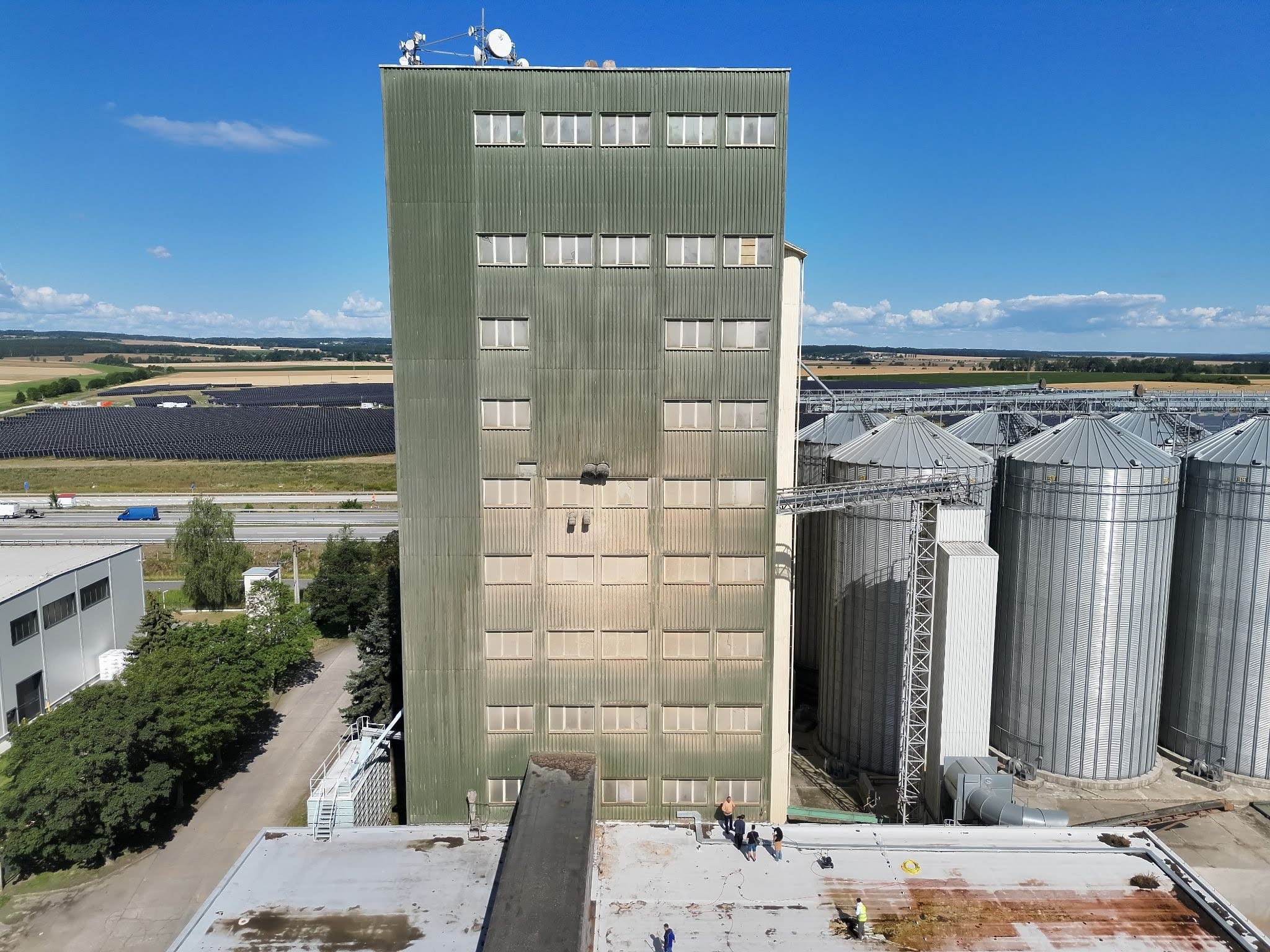 Facade Cleaning with the C10